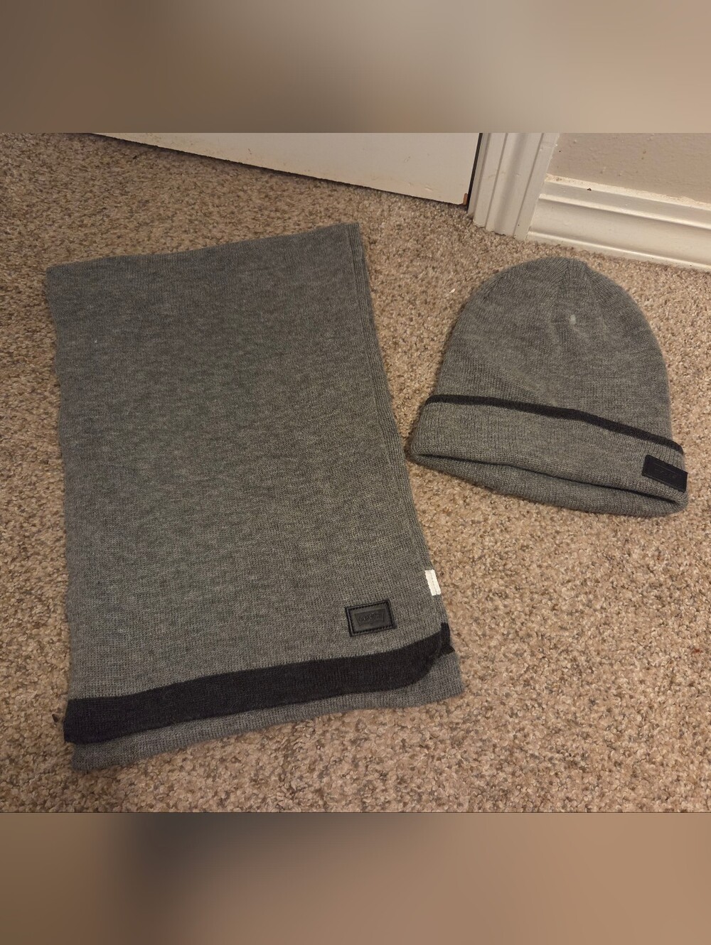 Levi's Men's Ultra Cozy Knit Beanie Hat and Scarf Set